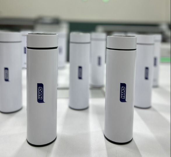 450 ML Isı Derecesi Gösteren Dijital Göstergeli Çelik Termos 429